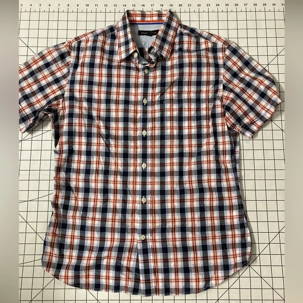 Banana‎ Republic Men’s Small Button Down Shirt